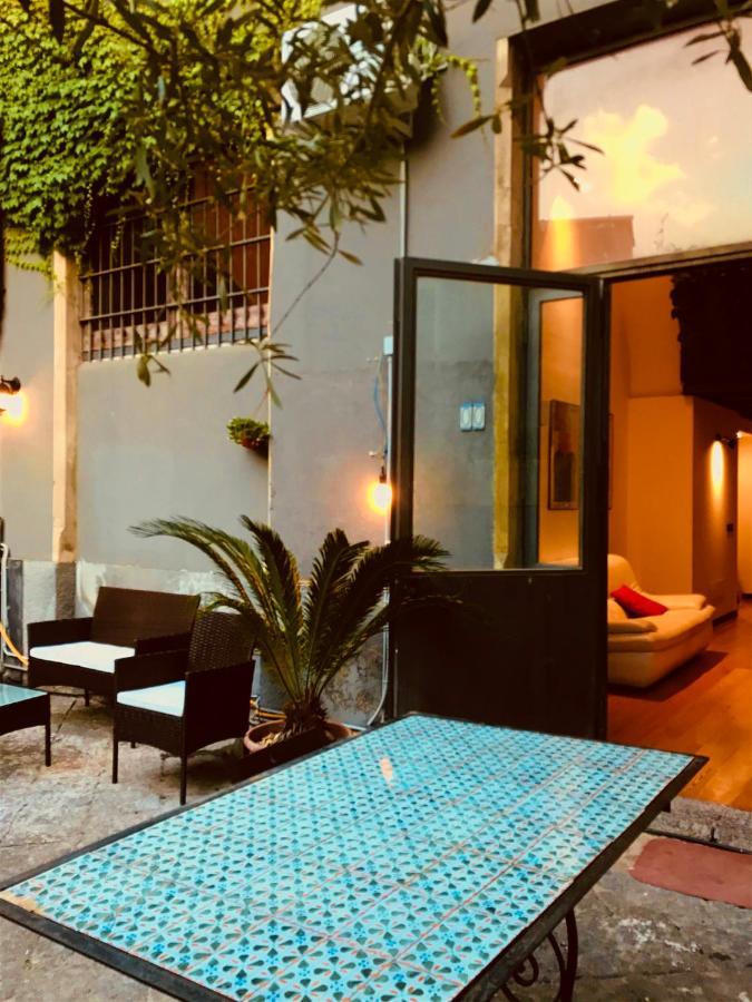 Oli'S Charming House Villa Катания Екстериор снимка